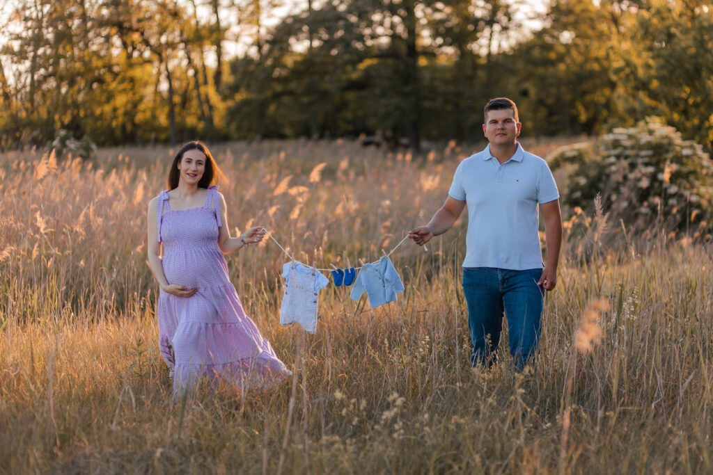 Těhotenské fotografie - focení těhitenství v přírodě Hodonín Kyjov Uherské Hradiště-2047