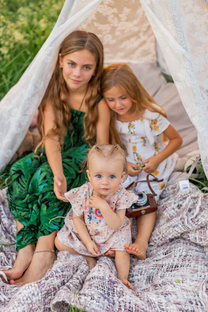 Rodinné fotografie, dětské portréty, těhotenské fotografie pro Kyjov,Svatobořice-Mistřín, Milotice, Hodonín - přirozené rodinné portréty, jarní a letní fotografování-3165