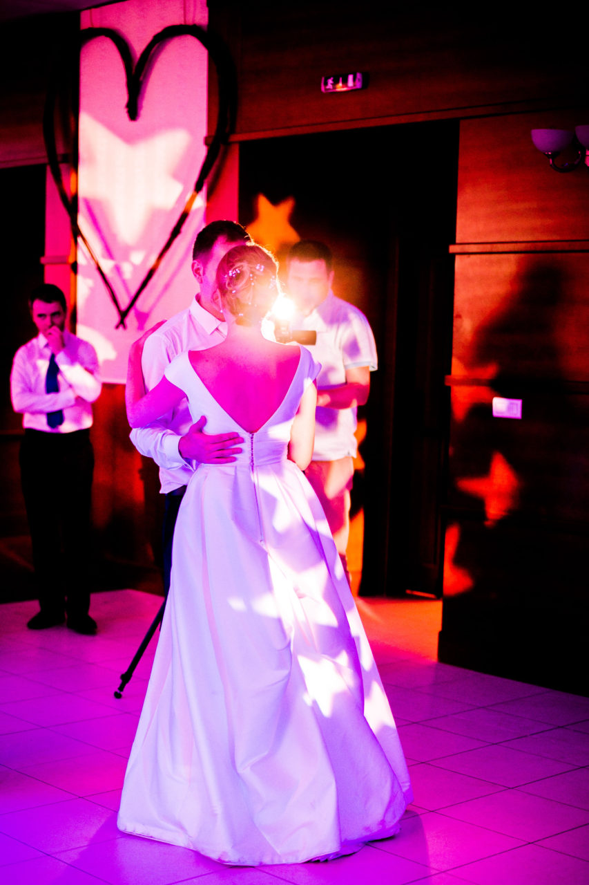 Svadobny fotograf - Svadobna foto - Svadobny fotograf Holíč Skalica - Hotel Sv. Ludmila - Svadobny fotograf Bratislava - Modra - Piestany - Nove Mesto - Rajecke Teplice -9447